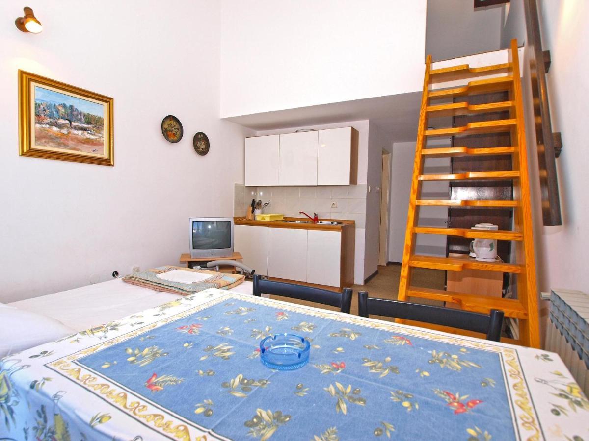 Apartments Puntizela 727 Pula Ngoại thất bức ảnh