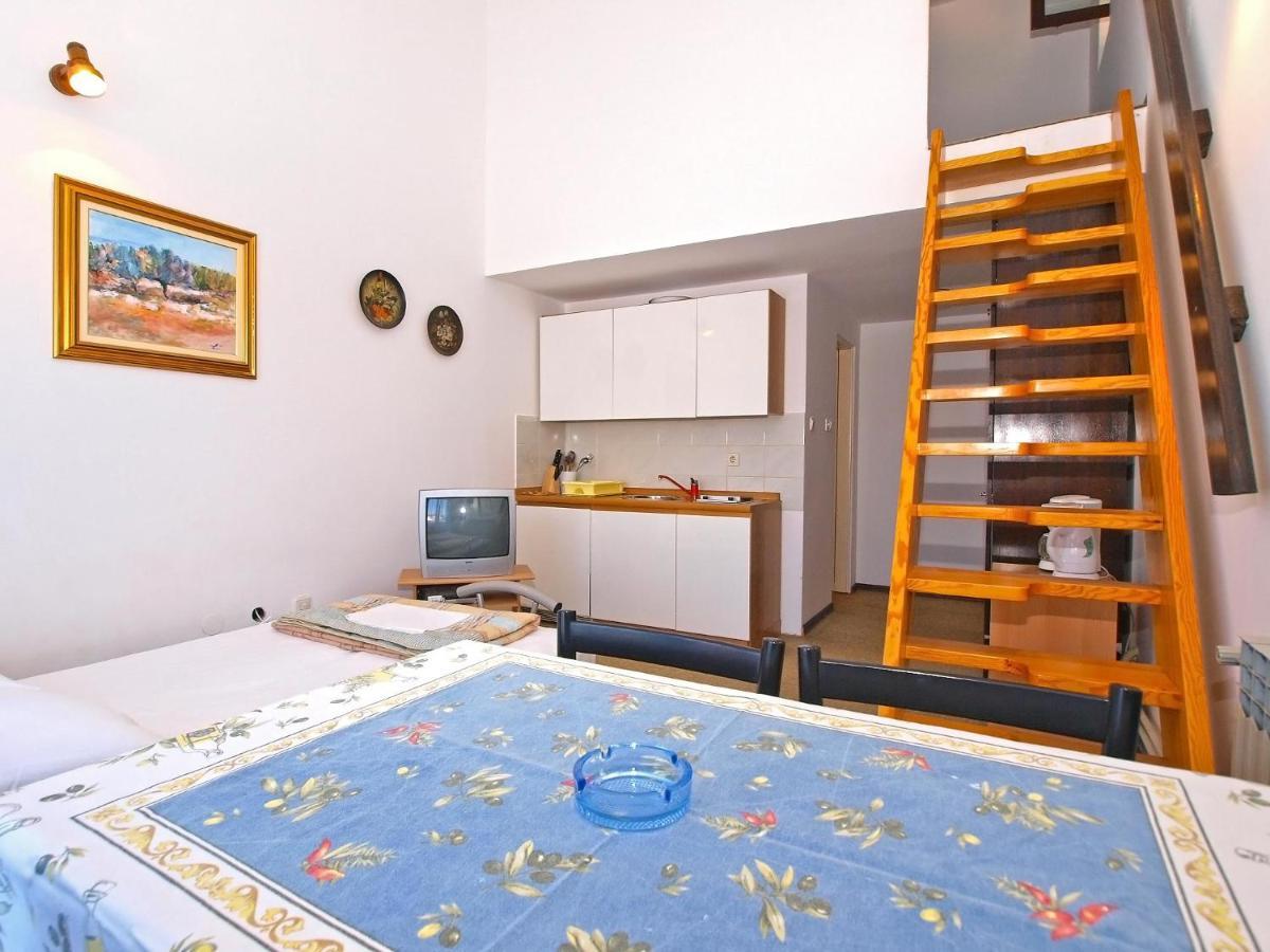 Apartments Puntizela 727 Pula Ngoại thất bức ảnh