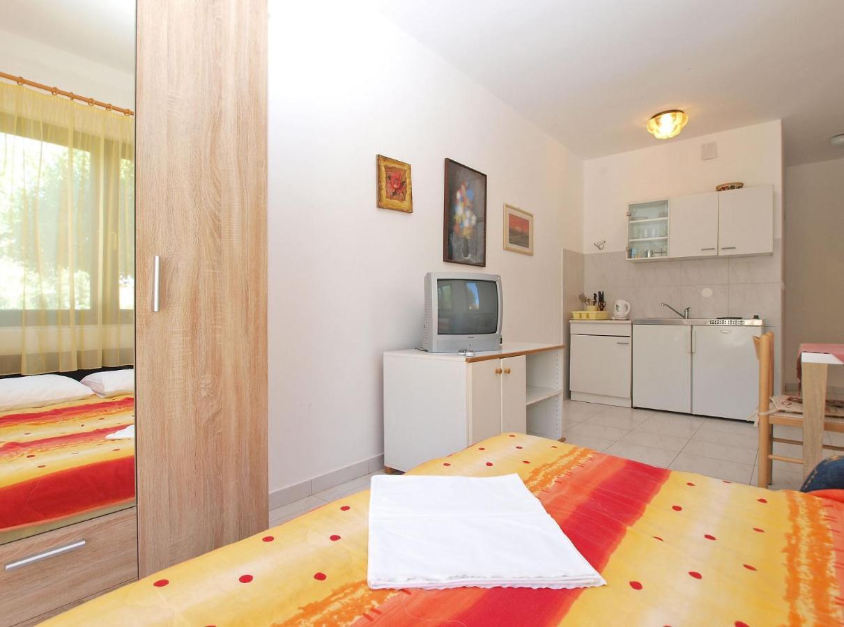 Apartments Puntizela 727 Pula Ngoại thất bức ảnh