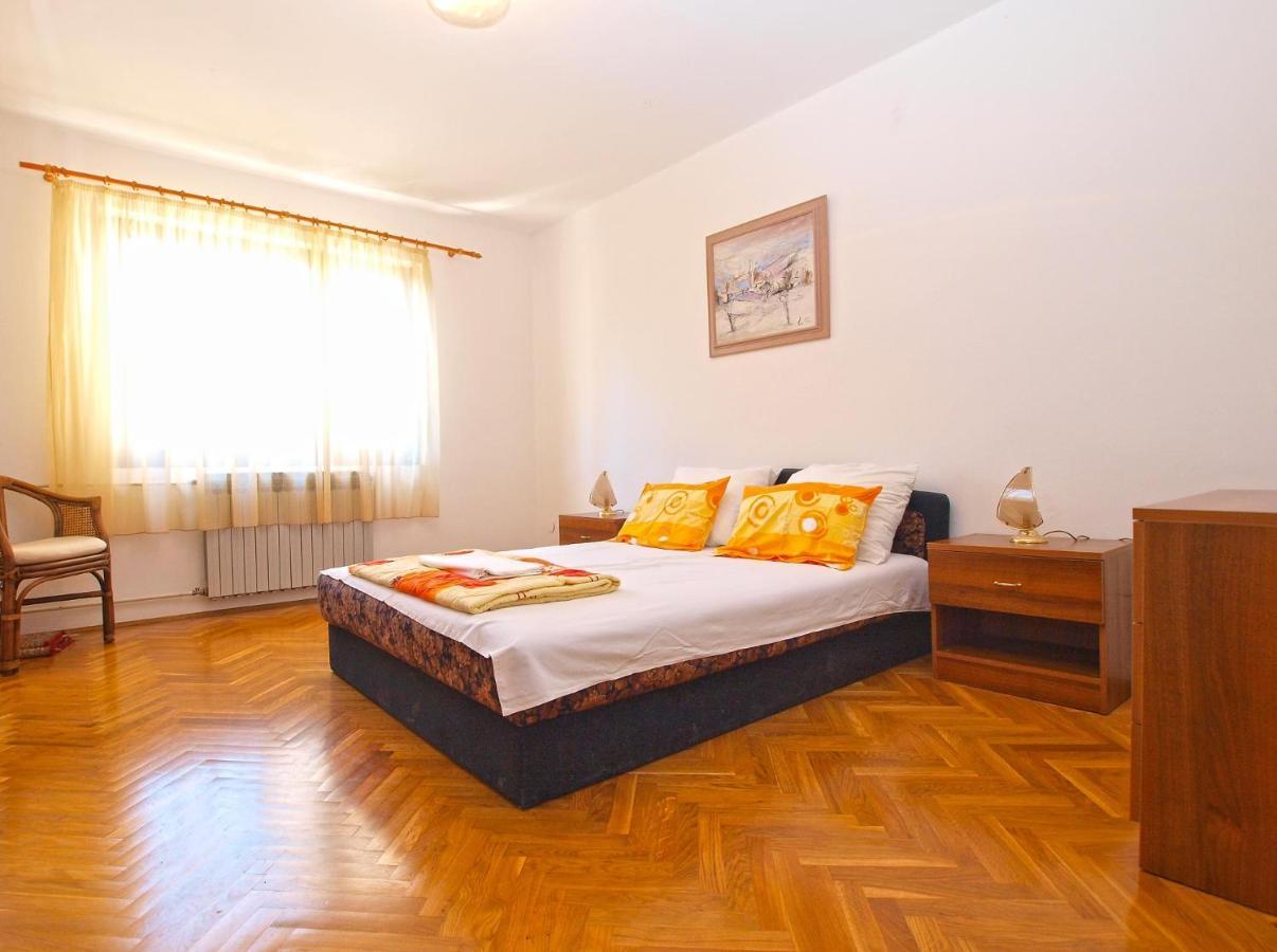 Apartments Puntizela 727 Pula Ngoại thất bức ảnh